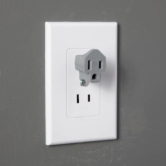 15-Amp 2 Wire To 3 Wire Single To Single Basic Standard Adapter - Picture 1 of 7